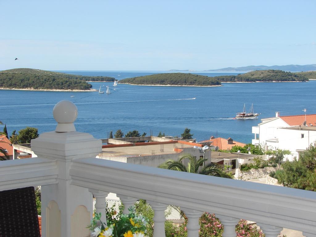 Apartments Spiko Hvar Town Eksteriør billede